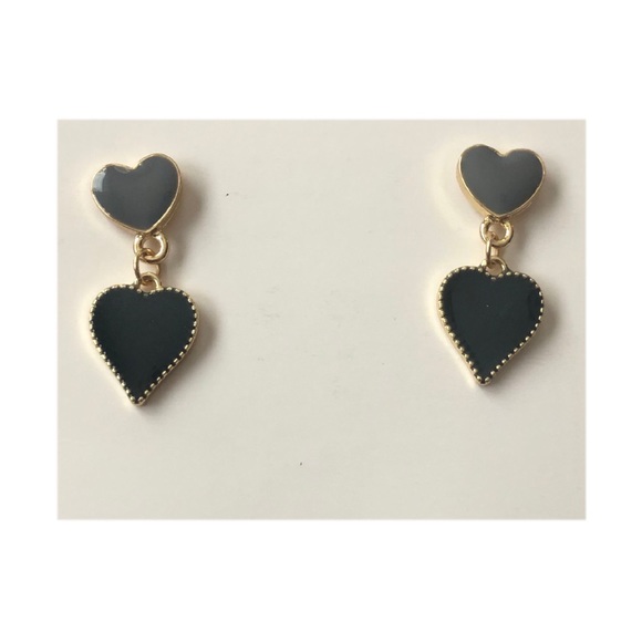 Fashion Jewelry Jewelry - Gray and Black Heart Earrings